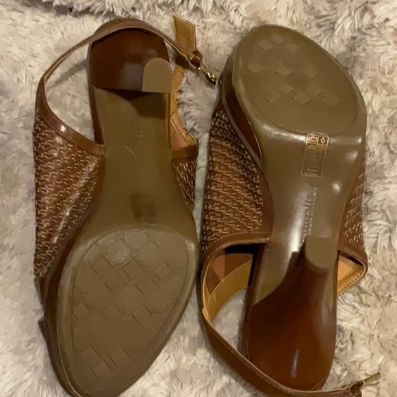 Naturalizer - Picture 4 of 4